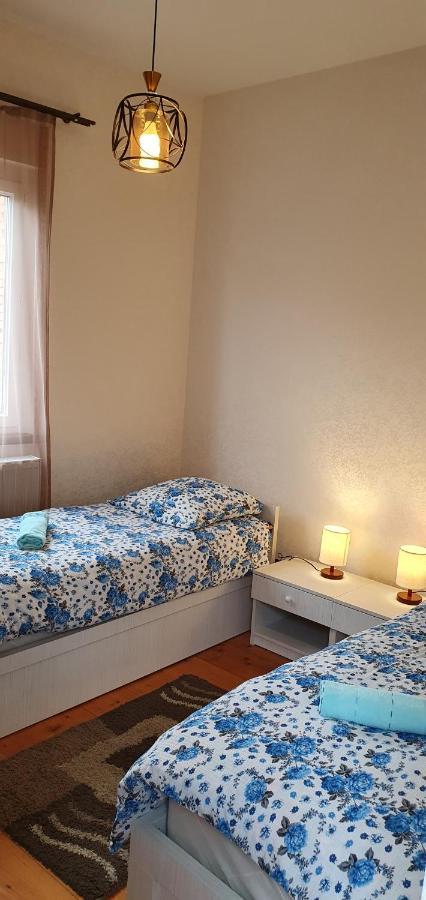 Number 9 Hotel Tbilisi Luaran gambar